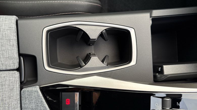 Peugeot 5008 1.2 Hybrid 145 Allure 5dr e-DSC6 Petrol Estate